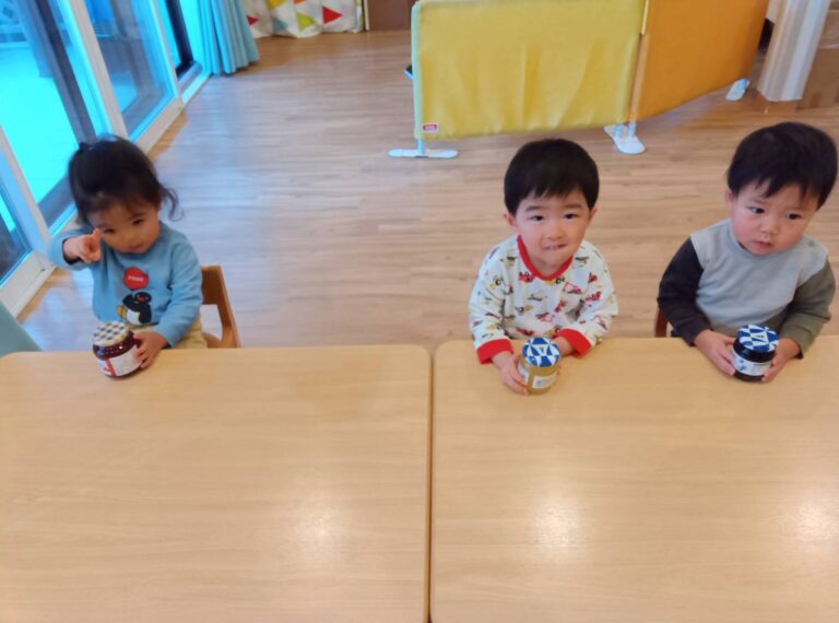 今日はクレープ屋さん！